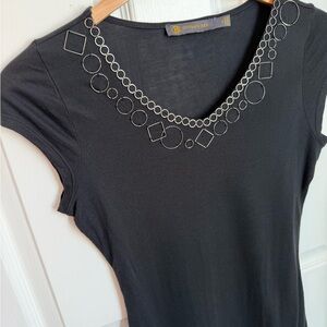 3/$15 | Outback Red Black Tee, Brass Circle and Square Geometric Metal Loops